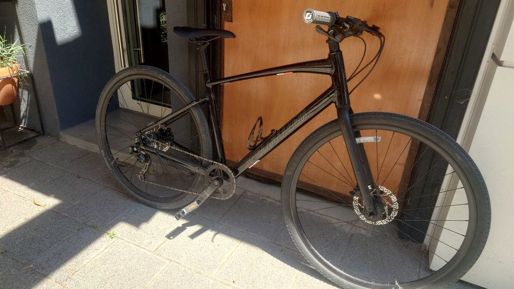 Specialized Sirrus X size M