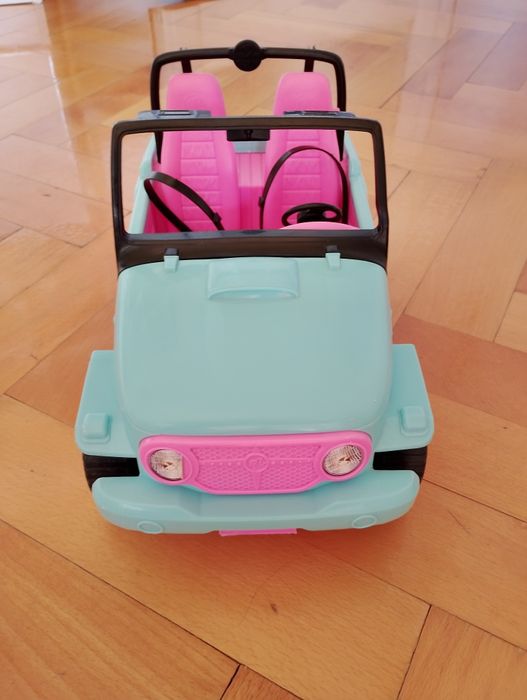 Mașinuță superbă Barbie