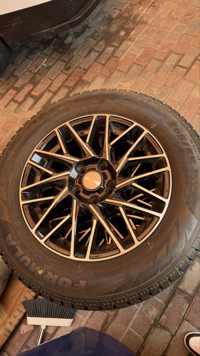 Диски 16 с шинами PIRELLI