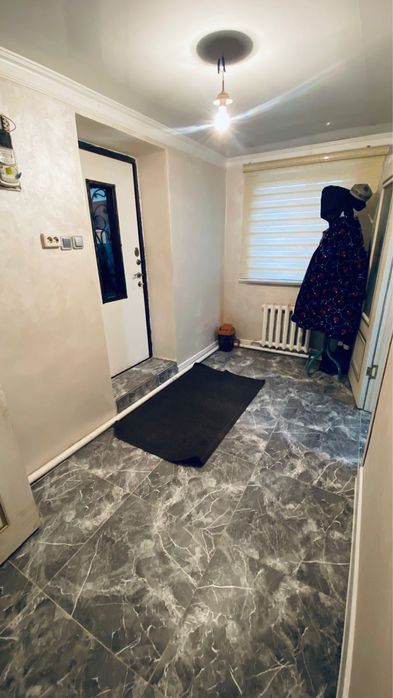 Продается дом сарай и гараж.