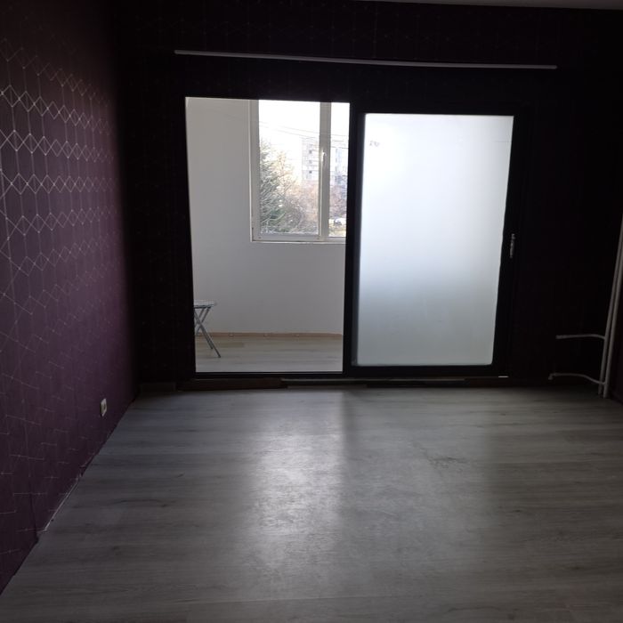 Двустаен апартамент