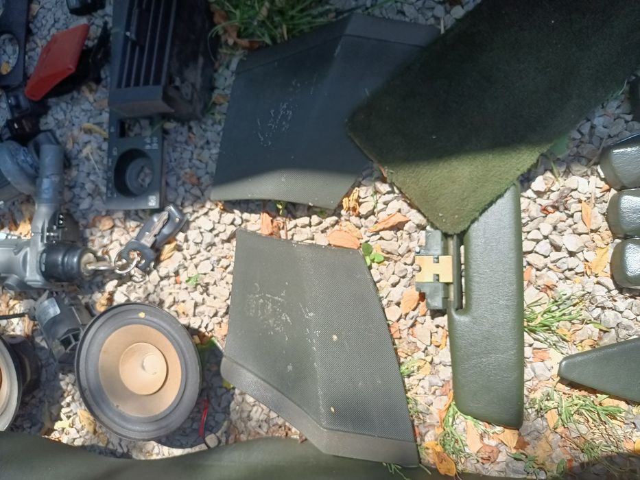 Части за Мерцедес 124