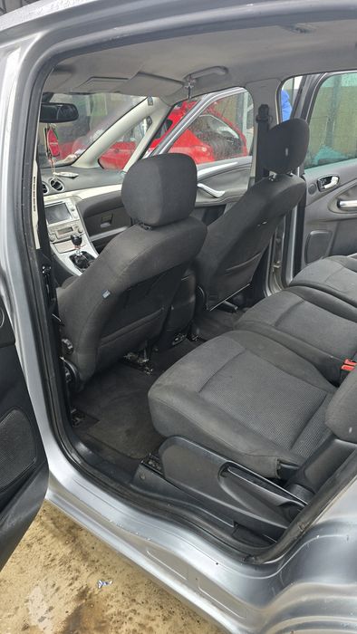 Se vinde ford s max 7 locuri
