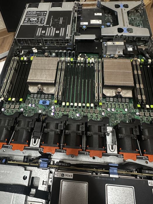 Сервер Dell PowerEdge R620 ОЗУ 128 Гб