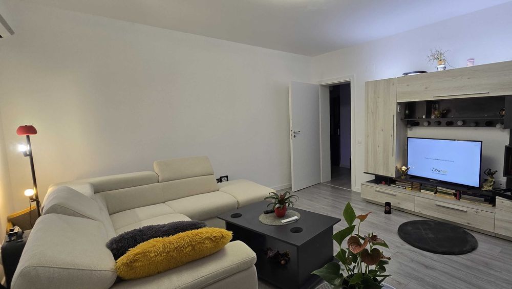 Apartament 2 camere decomandat, bl nou, loc parcare inclus, rezidenta!