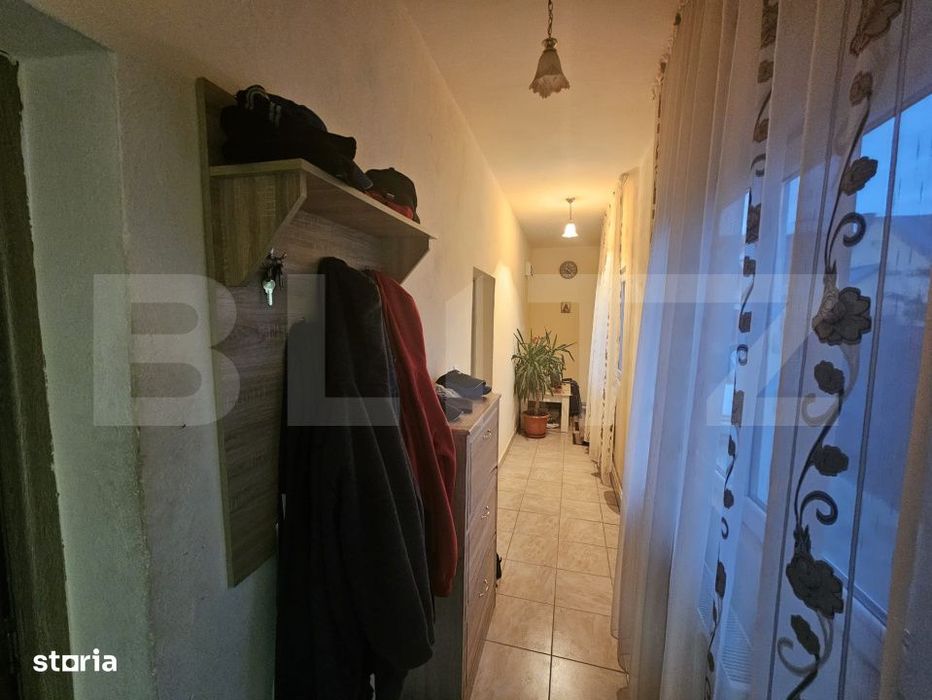Casa cu 3 camere si gradina, aproape de centrul orasului Campeni