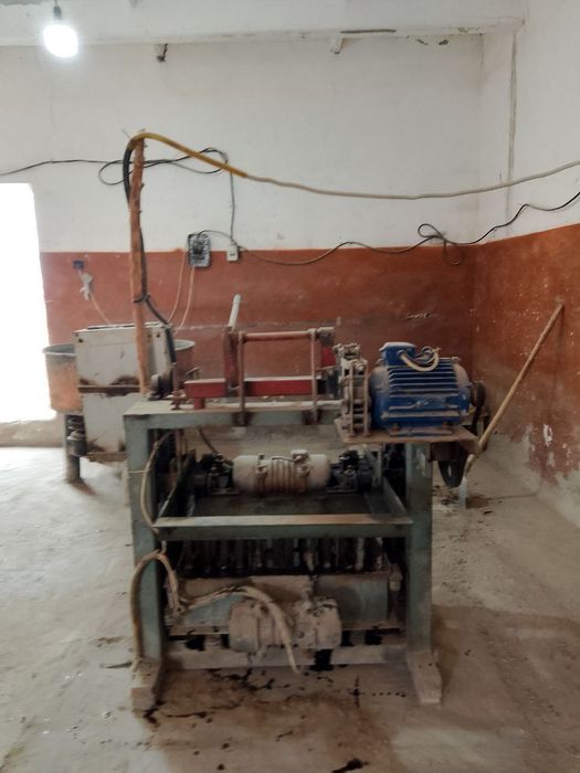 Shlaka blok ishlab chiqaradigan apparat, 6 oy ishlatilgan