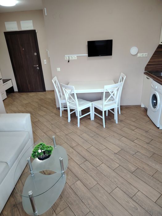 Дава се под наем Двустаен апартамент в Варна, Възраждане 1 - 50 кв.м за 510 € - Снимка #4