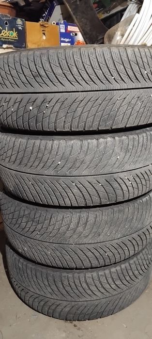 Гуми с джанти 245 45 18 Michelin