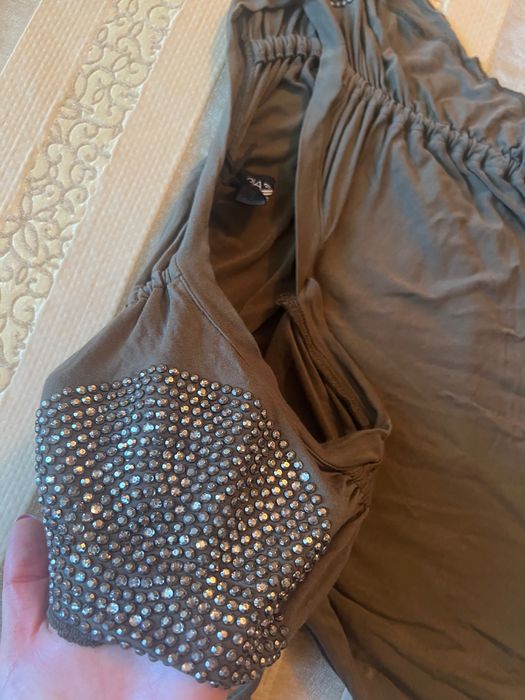 Bluza cu tinte pe umeri marime S