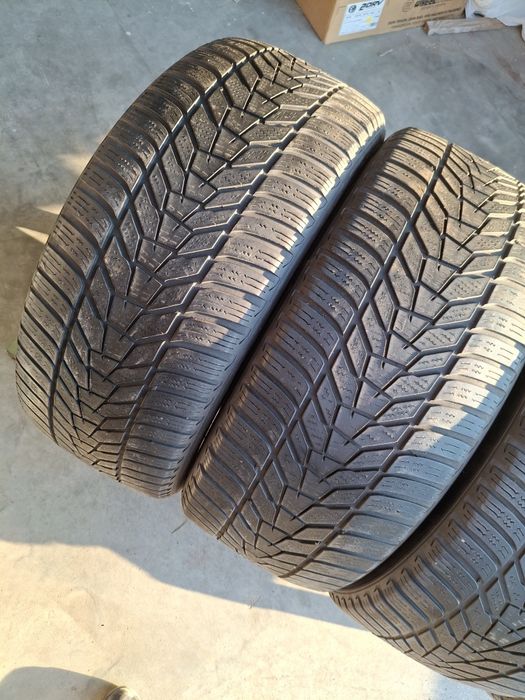 4 Anvelopele de iarnă 225 40 r18 Hankook
