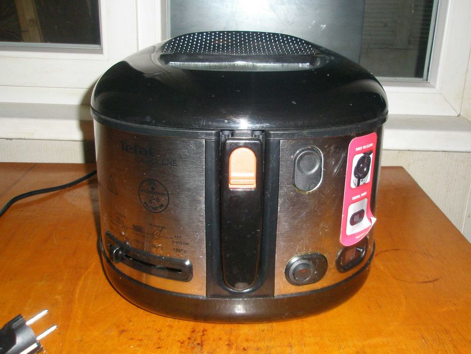 фритюрник Tefal Serie F52-2 1900W
