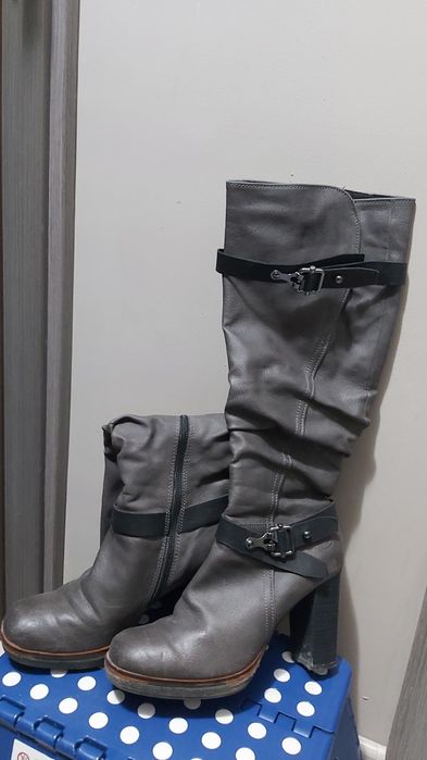 Ghete dama din piele
