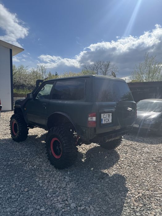 Nissan Patrol Y61