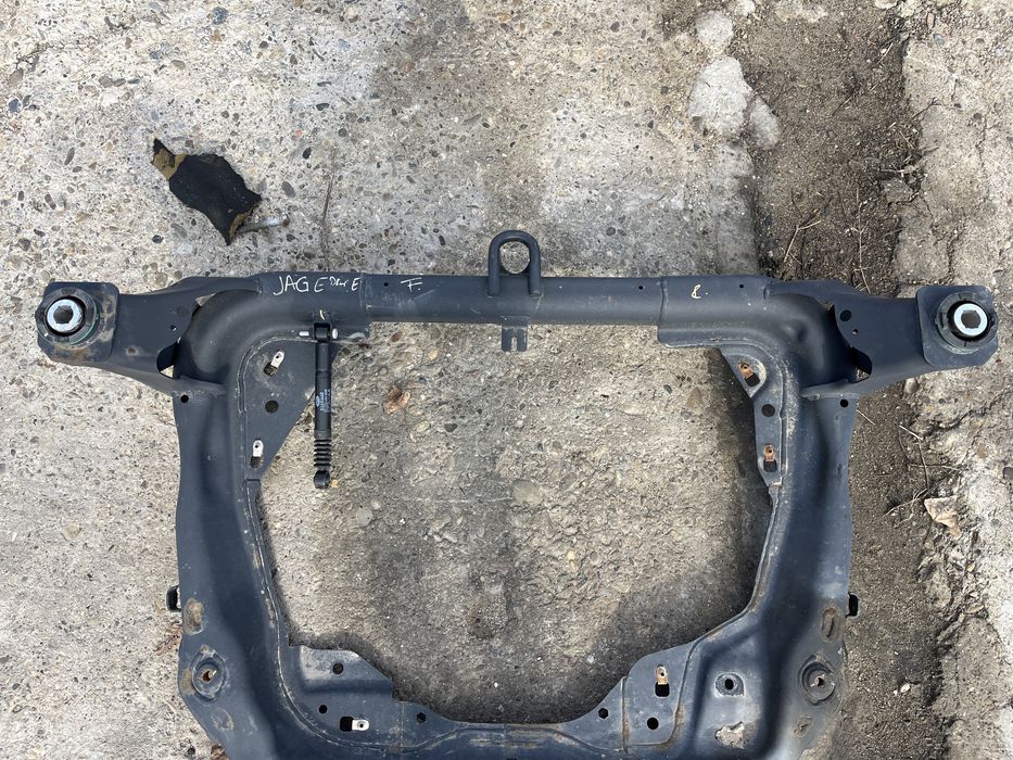 Jug / Punte fata / Cadru motor Jaguar E-Pace
