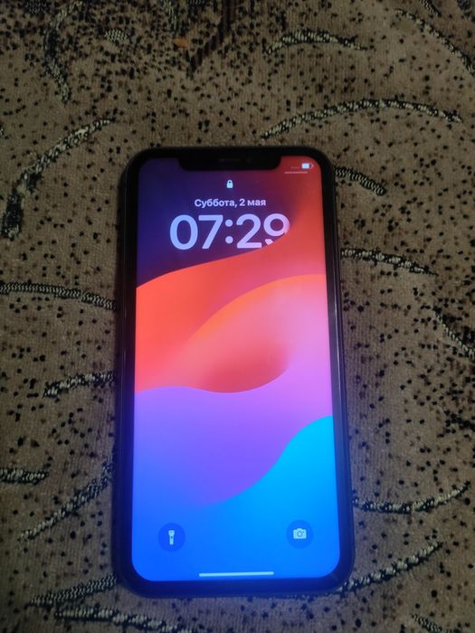 Iphone 11/64,Relme 256/8+8