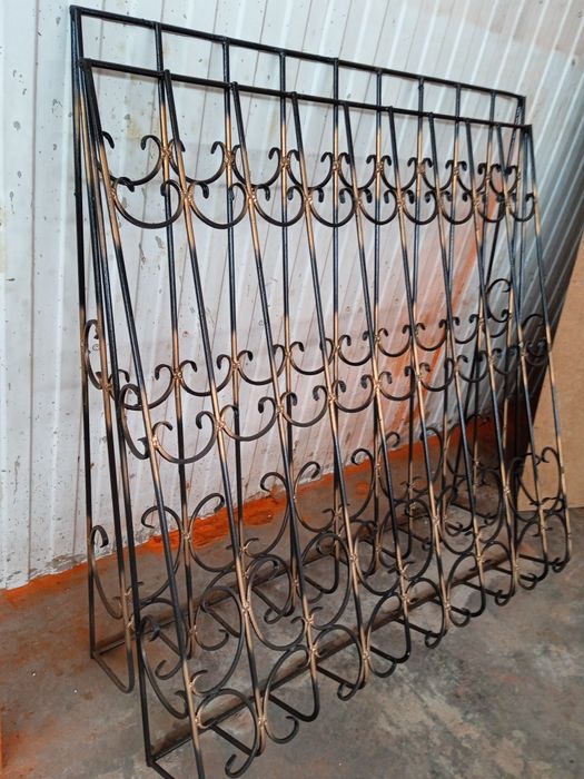 Продам новые решетки  на окна