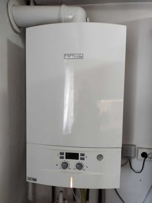 Centrala termica Bosch condens 2000