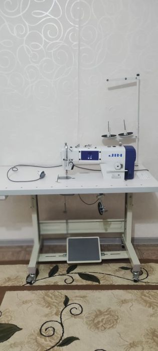 Швейная машина новая