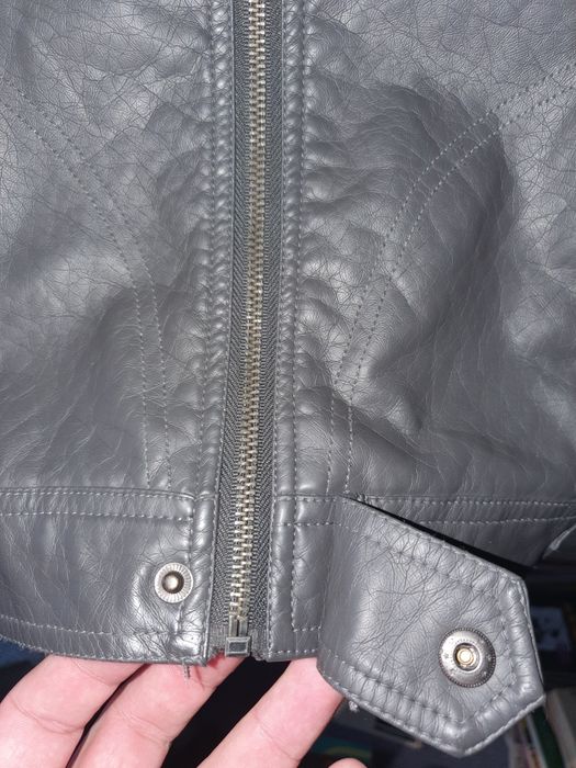 SH Geaca din piele pt copii, aproape noua, marime 10/12