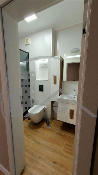 Продава се Тристаен апартамент в Варна, Трошево - 125 кв.м за 1122 €/кв.м - Снимка #5