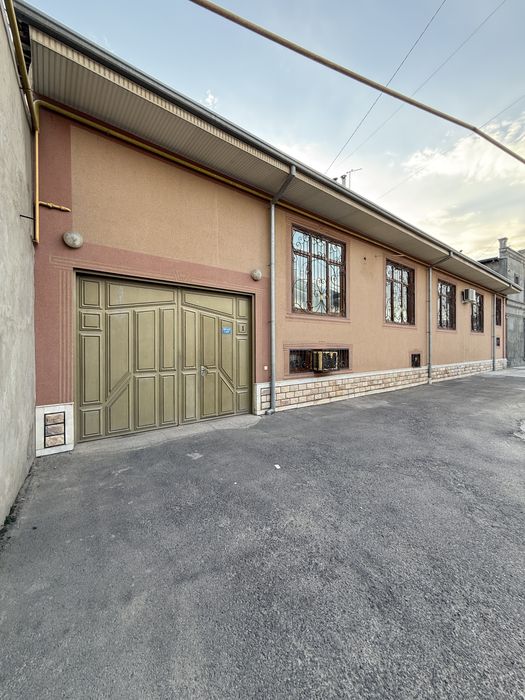 11 сотокли 12 хона ховли сотилади! Сергили тумани, Навруз кўча