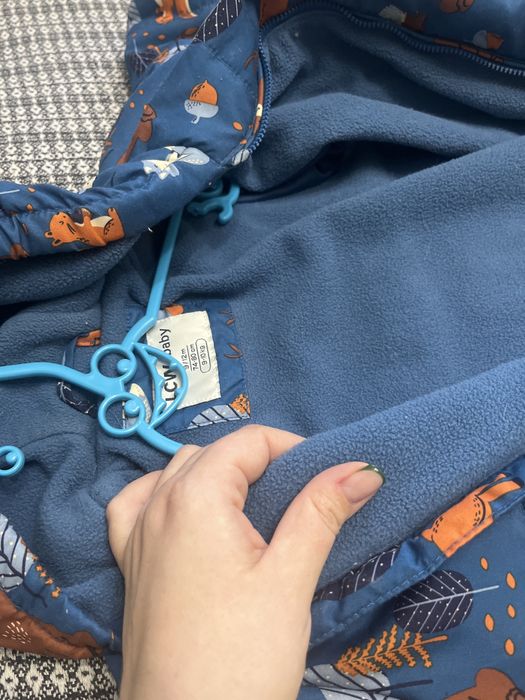 Комбинезоны для малыша 80 см.