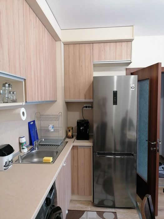 Дава се под наем Двустаен апартамент в Варна, Левски - 68 кв.м за 484.5 € - Снимка #2