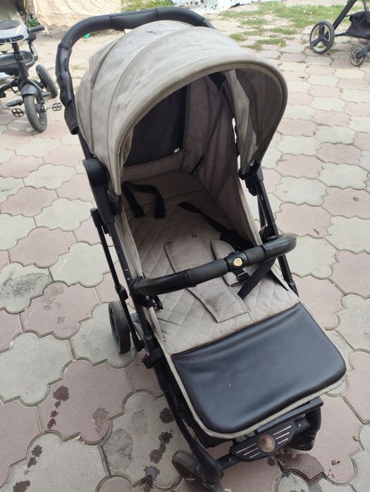 Продам детскую коляску