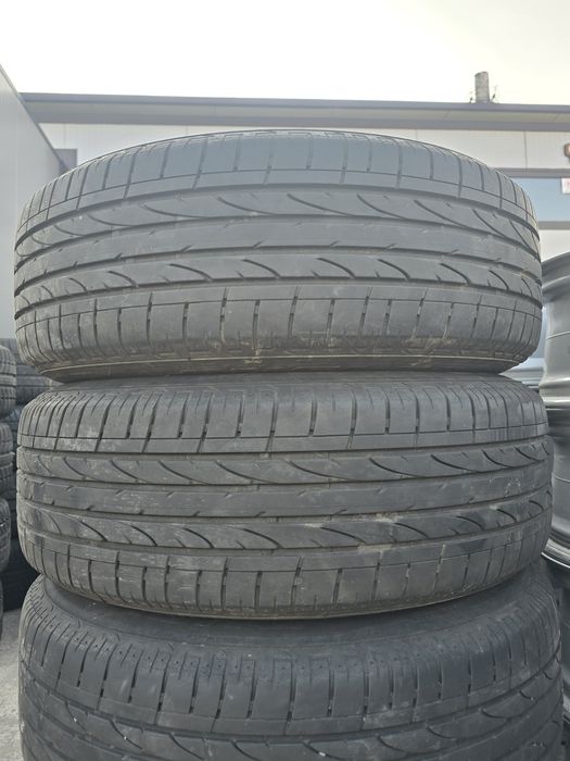4 Броя 215/65/17 Bridgestone 2x5,5mm 2x4,8mm