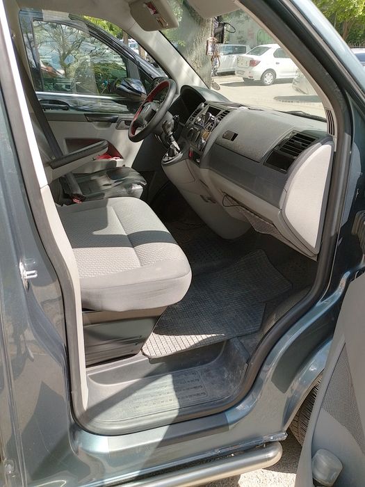 VW T5/1,9tdi/105cp/2005/3loc/AC