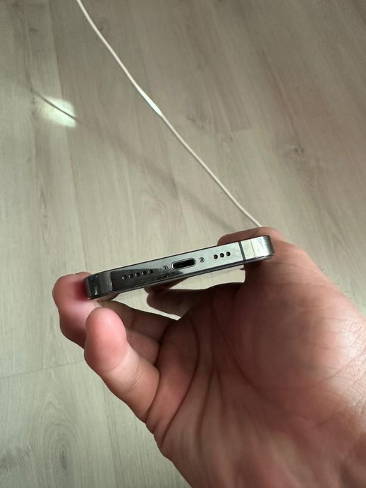 Айфон 13про 256в идеале