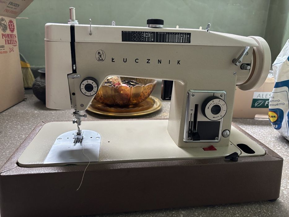 Шевна машина Lucznik клас 86