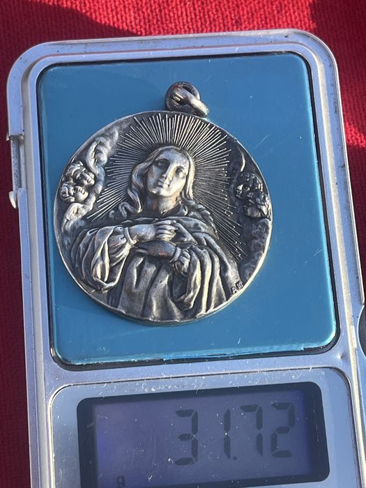 Medalion religios din argint