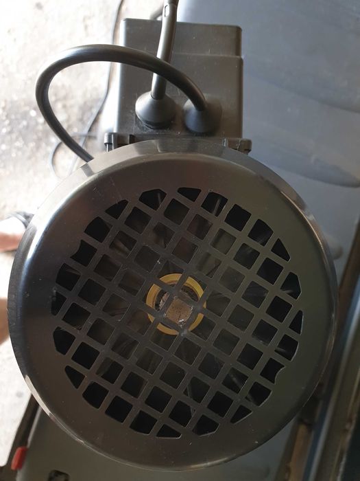 Aparat de spalat cu jet de presiune cu apa-cu un mic defect