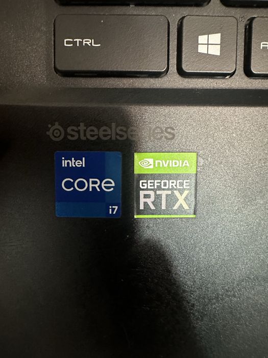 Продам игровой ноутбук Leopard GP76