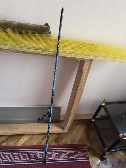 Lanseta boloneza carbon 4 m cu tot cu mulineta 2000 fd