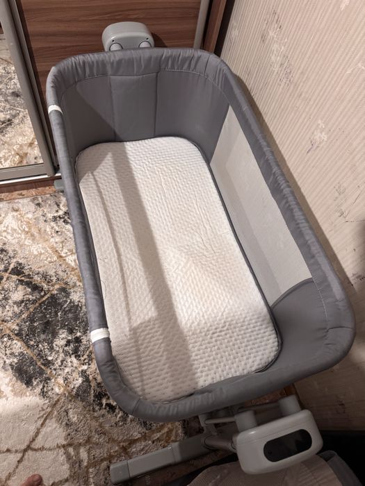 Продам кровать-манеж