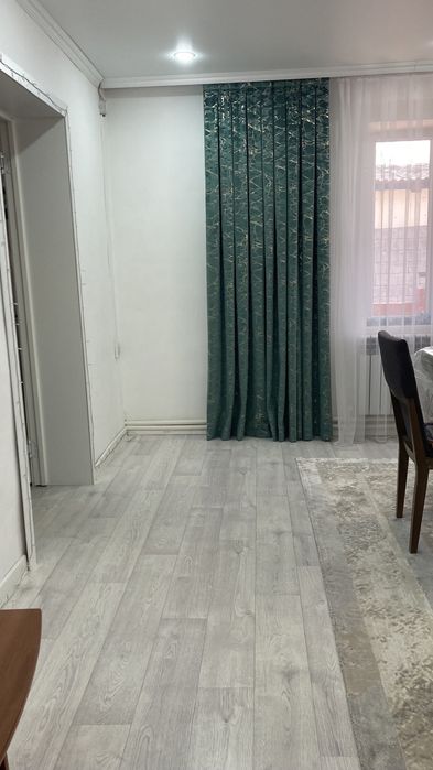 Продам дом из 6 комнат