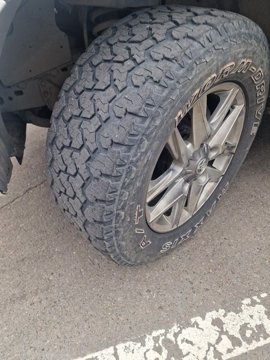 Продам шины Maxxis 285×60 R18