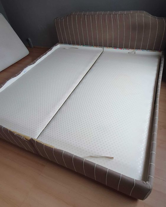 Двуместно леглоо