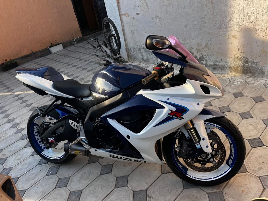 Продам мото Suzuki