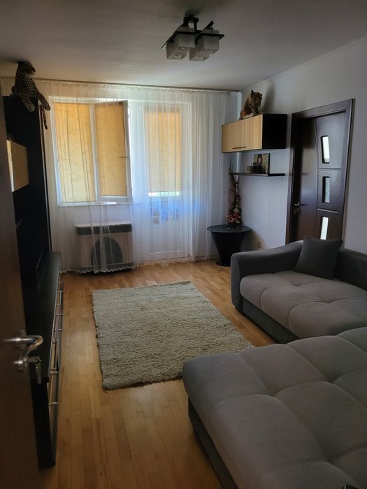 Apartament cu 2 camere de inchiriat