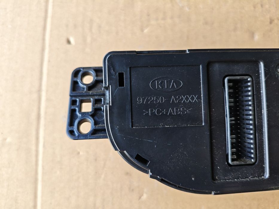 Управление за климатик за Kia Ceed