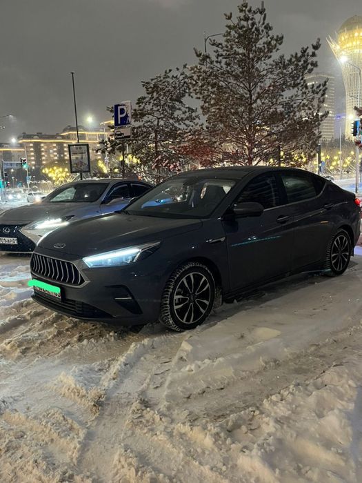 Автомашина марки JAC J7