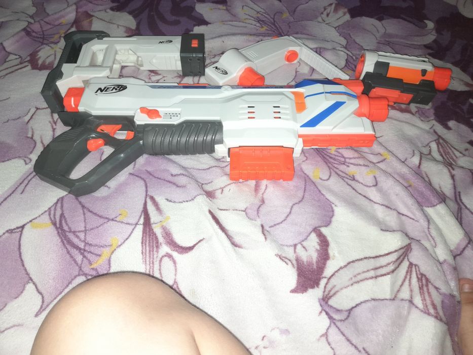 Pusca regulator nerf