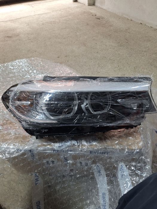 BMW G30 десен фар оборудван