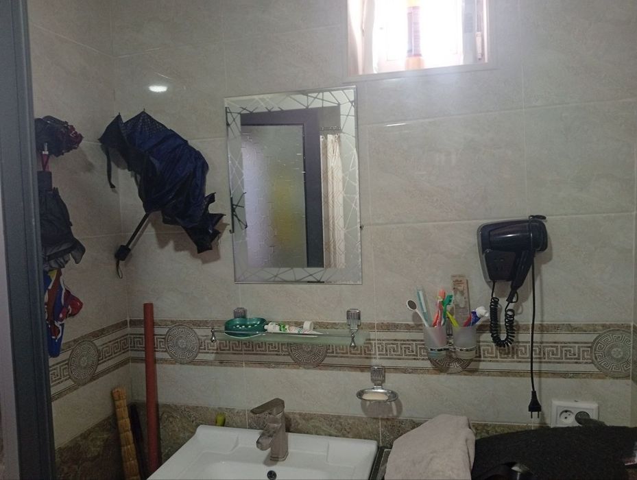 Продам дом 1 соток 3 комнат бектимирском районе