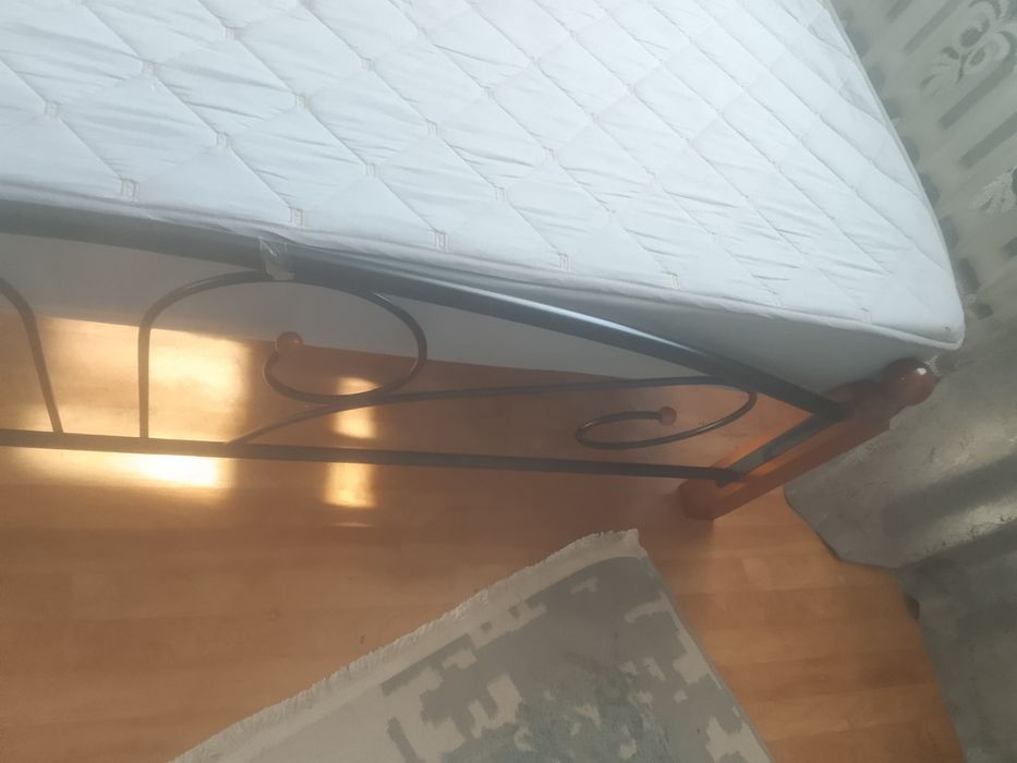 Кравать двух спалныи