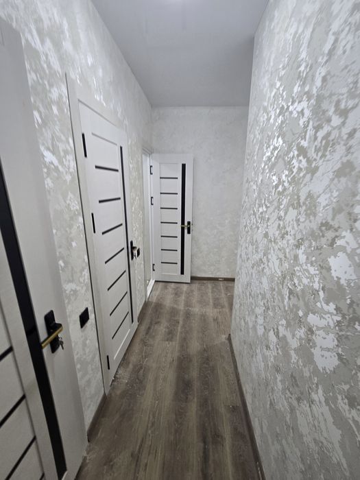 2хоналик подвал 5каватлик янги гиштлик домдан сотилади